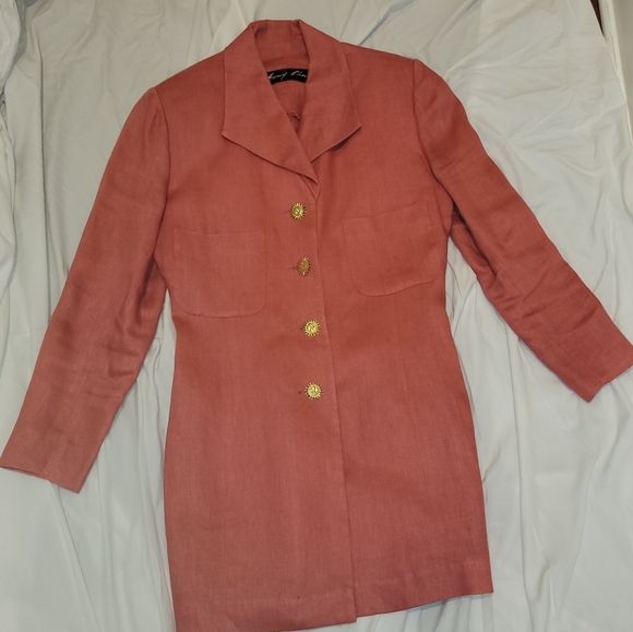 Matching Sunny Choi linen dress and suit jacket - Picture 12 of 16